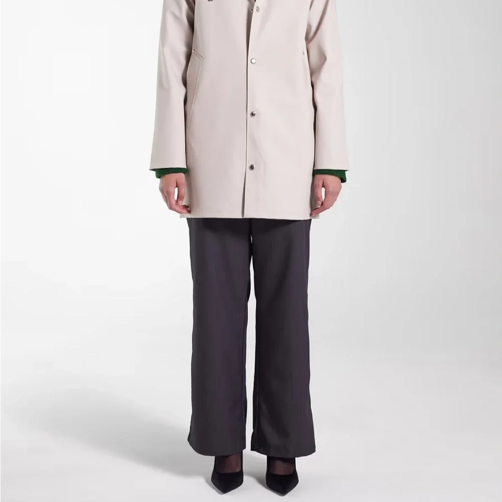 Stutterheim Light Sand Hooded Raincoat - Picture 5 of 7